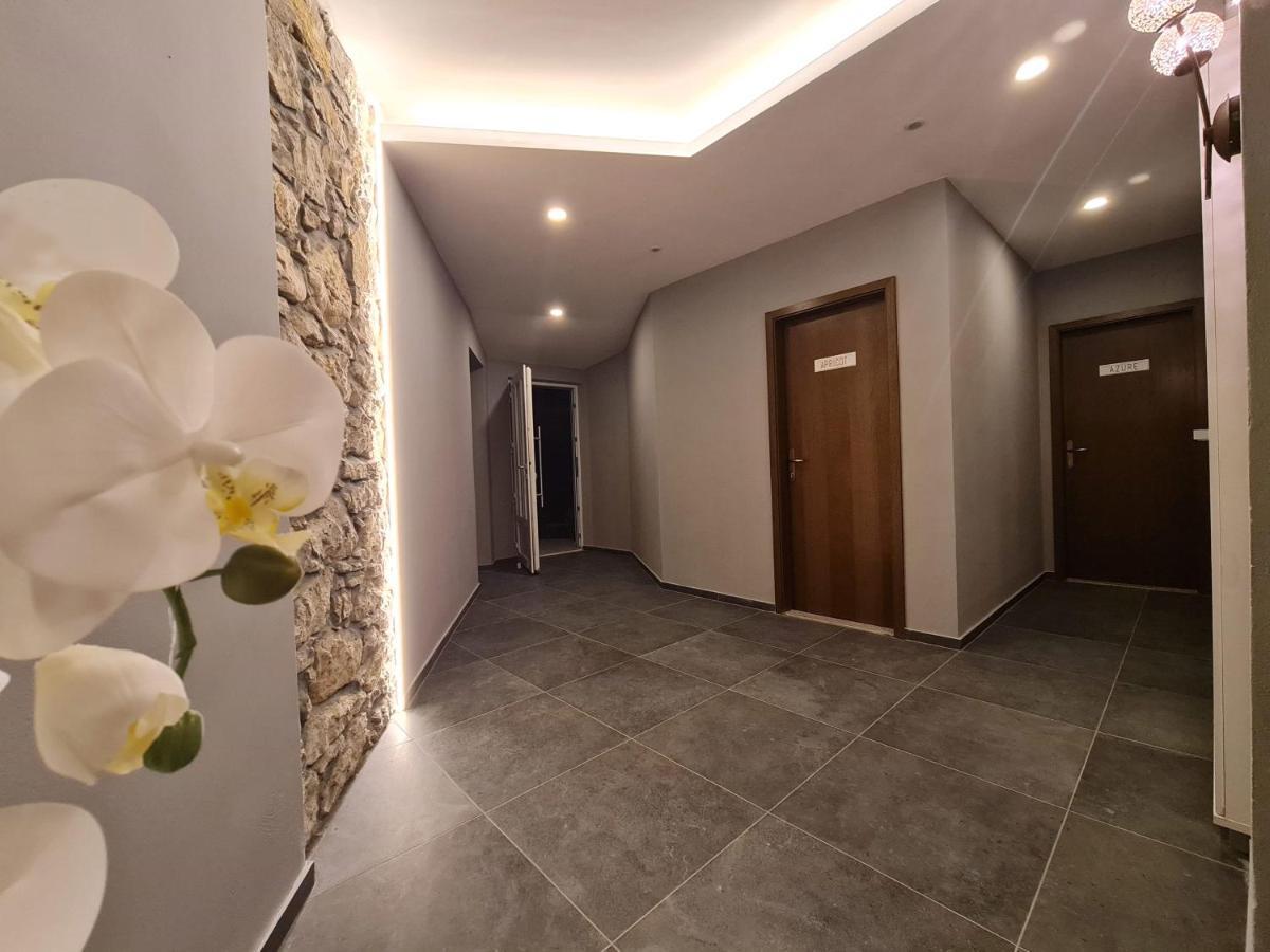 Restaurant & Apartments Getaway Pri Kobalu Vipava Exterior photo