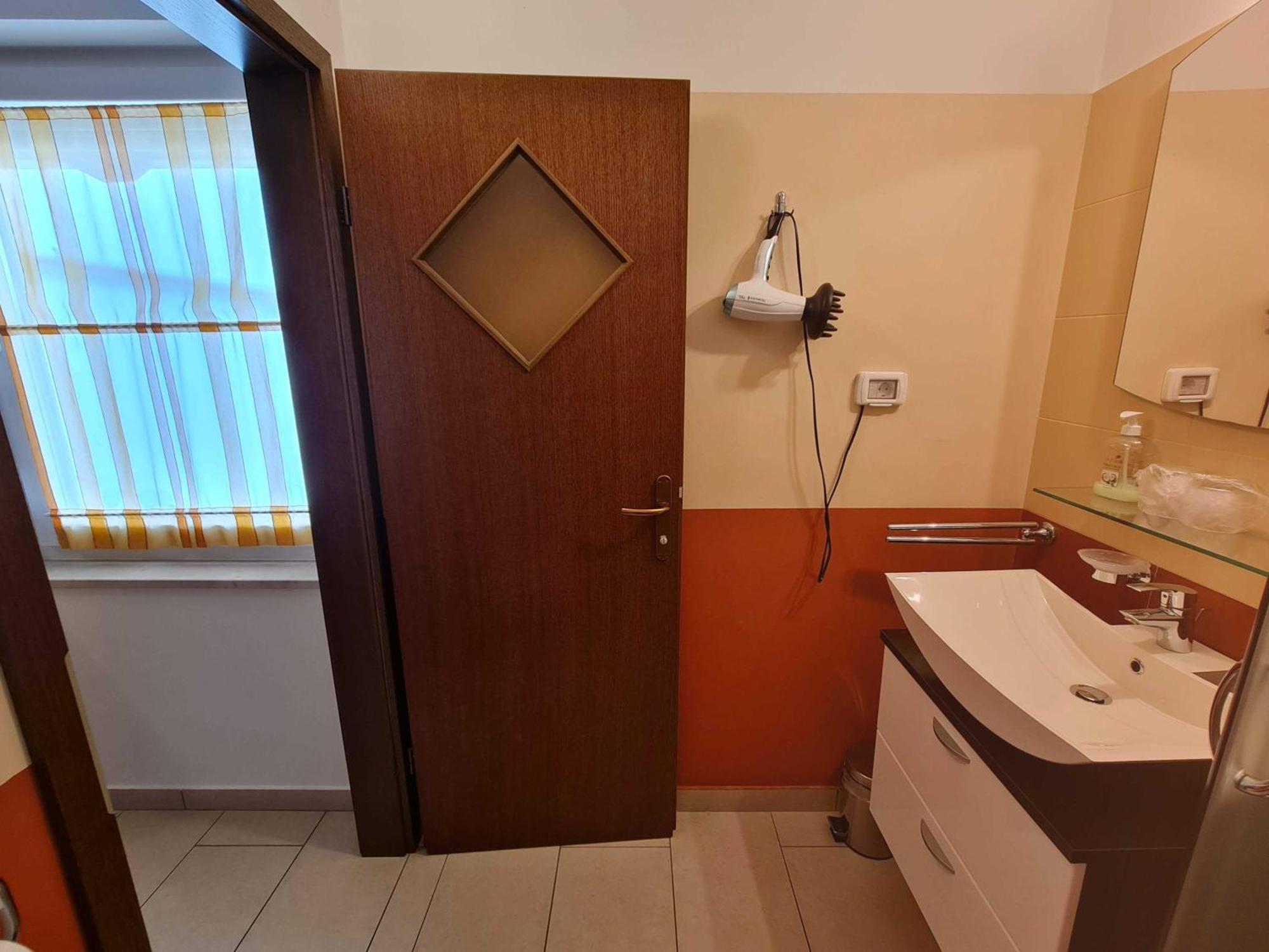 Restaurant & Apartments Getaway Pri Kobalu Vipava Room photo